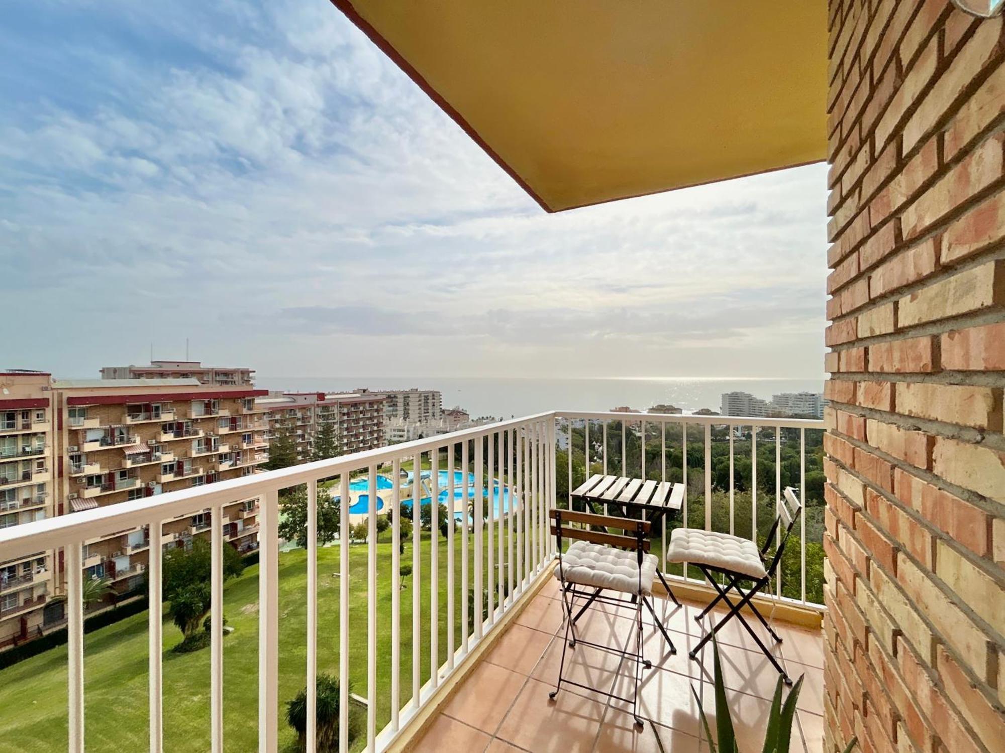 Acogedor Apartamento En Benalmadena Vistas Exteriér fotografie