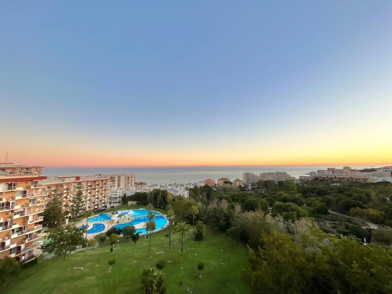 Acogedor Apartamento En Benalmadena Vistas Exteriér fotografie